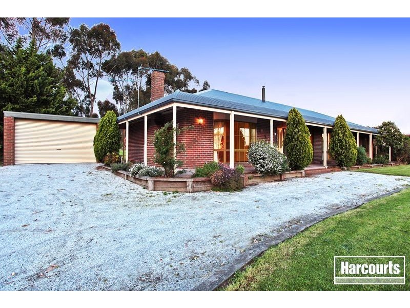 30 McInness Road, Tynong North VIC 3813
