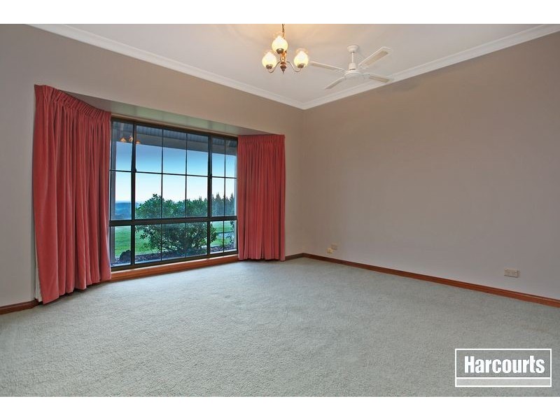 30 McInness Road, Tynong North VIC 3813