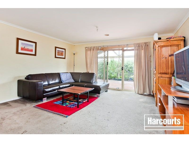 2 Tonia Close, Pakenham VIC 3810