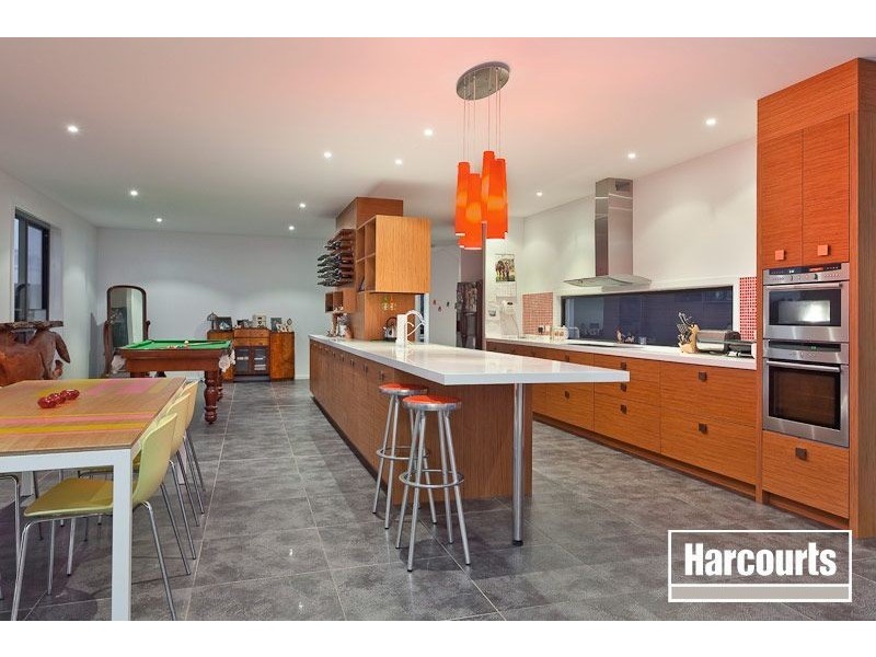 21 Cormorant Parade, Pakenham VIC 3810