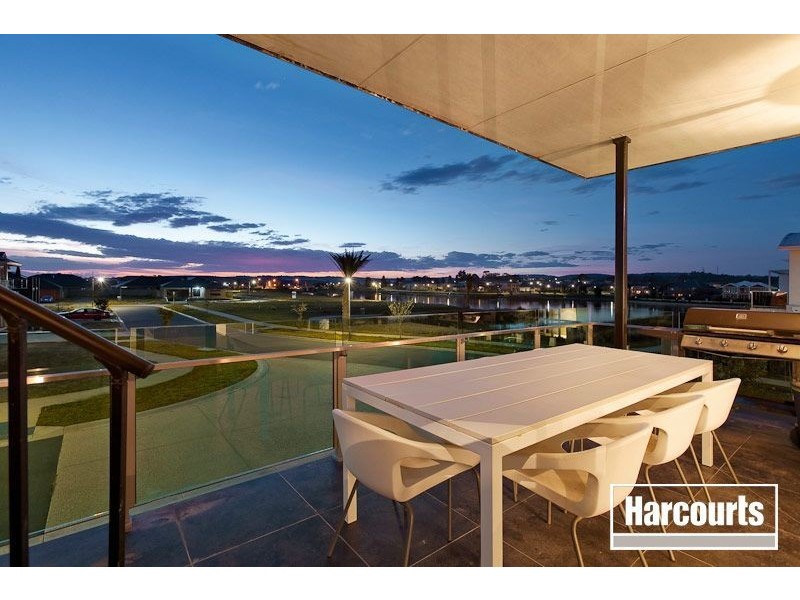 21 Cormorant Parade, Pakenham VIC 3810