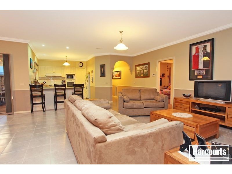 21 Banjo Paterson Drive, Pakenham VIC 3810