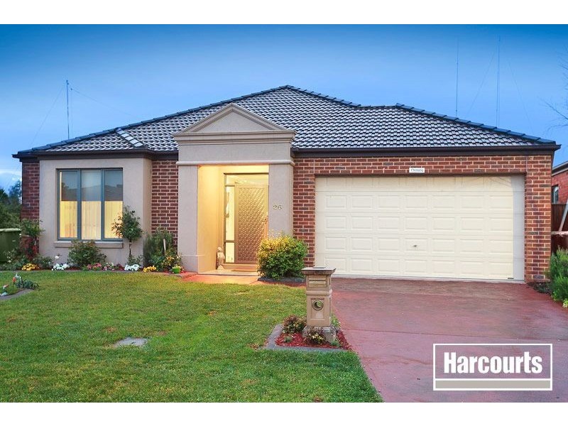 26 Honeysuckle Close, Pakenham VIC 3810