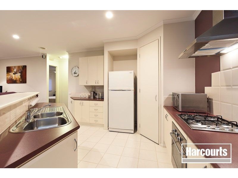 26 Honeysuckle Close, Pakenham VIC 3810