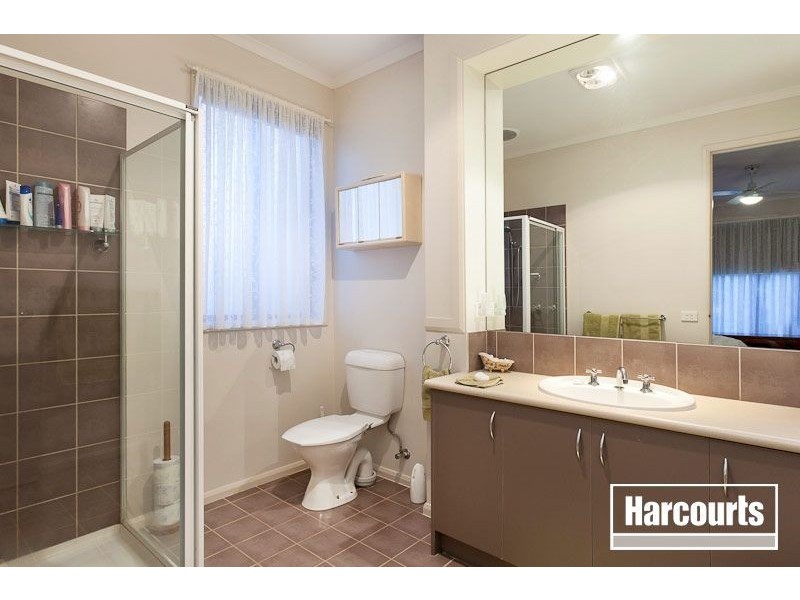 26 Honeysuckle Close, Pakenham VIC 3810