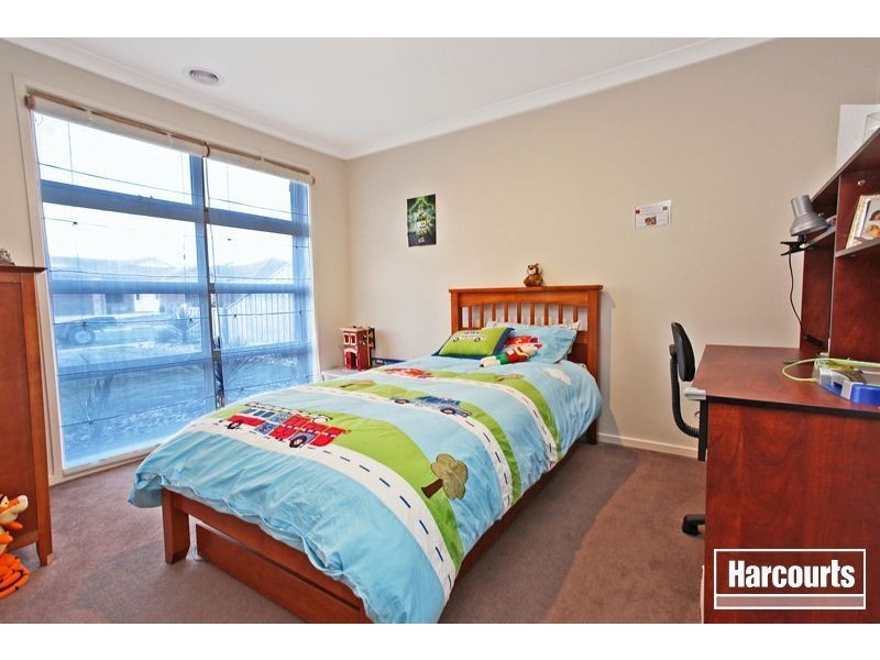 35 Gallery Way, Pakenham VIC 3810