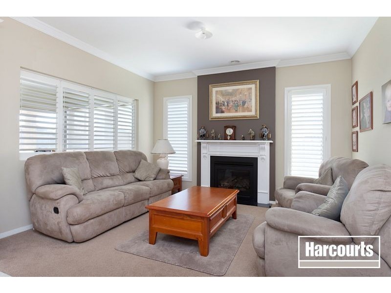 56 Banjo Paterson Drive, Pakenham VIC 3810