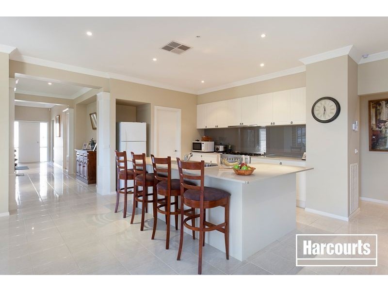 56 Banjo Paterson Drive, Pakenham VIC 3810