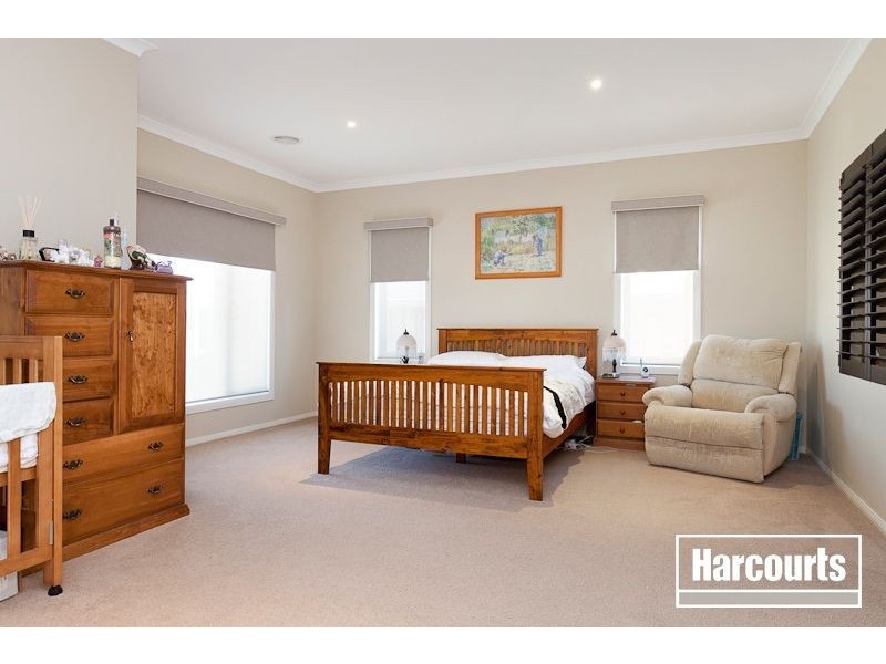 56 Banjo Paterson Drive, Pakenham VIC 3810