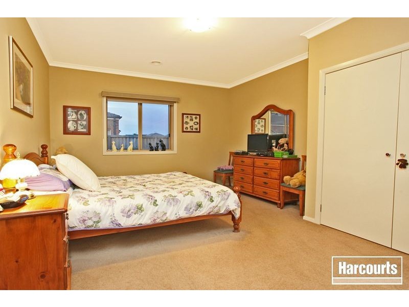 56 Banjo Paterson Drive, Pakenham VIC 3810
