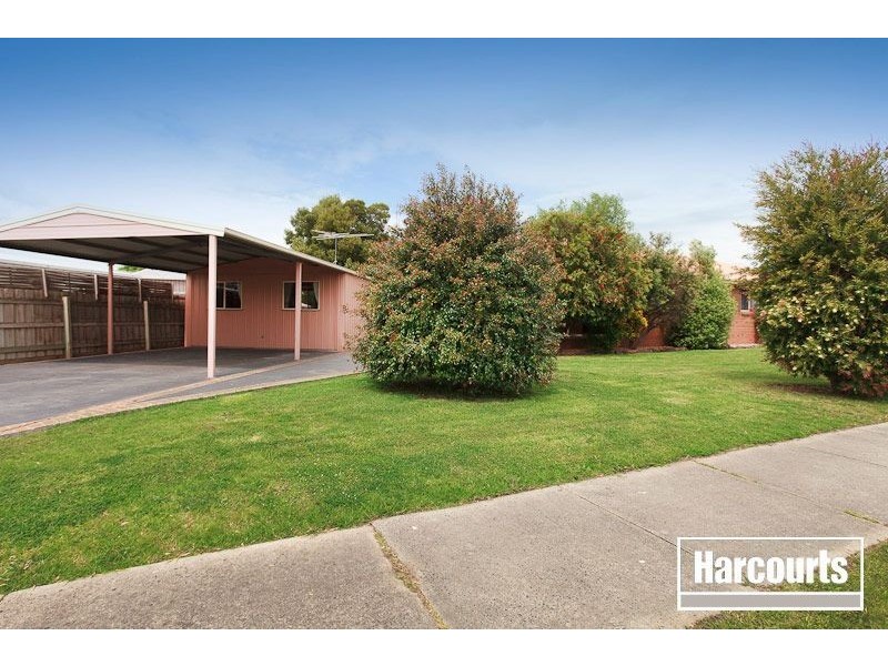 6 Blackfish Drive, Koo Wee Rup VIC 3981