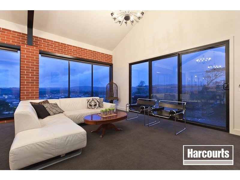 45 Highland Drive, Pakenham VIC 3810