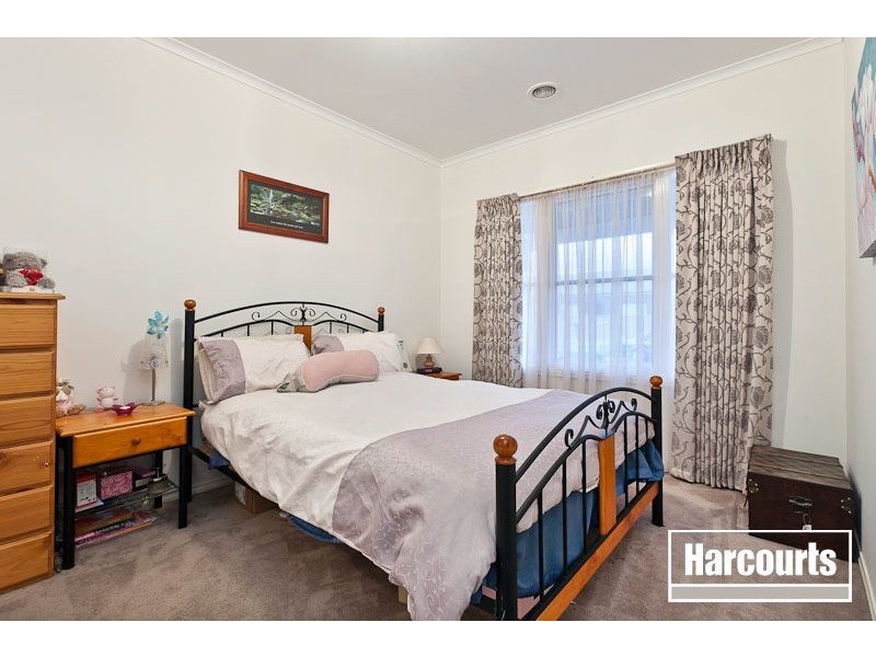 4 Georgetown Way, Officer VIC 3809