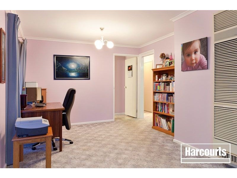 124 Eagle Drive, Pakenham VIC 3810