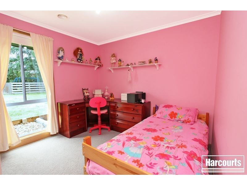 29 Dunbarton Drive, Pakenham VIC 3810