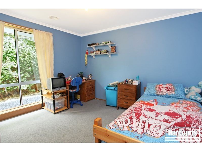 29 Dunbarton Drive, Pakenham VIC 3810