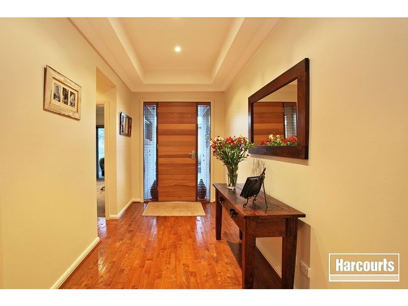 6 Casey Court, Pakenham VIC 3810