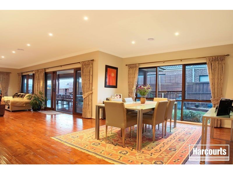 6 Casey Court, Pakenham VIC 3810