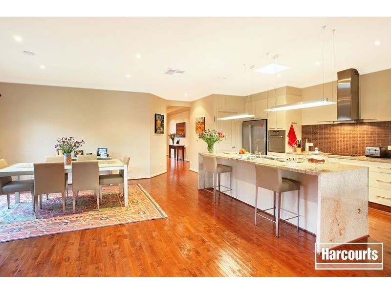 6 Casey Court, Pakenham VIC 3810