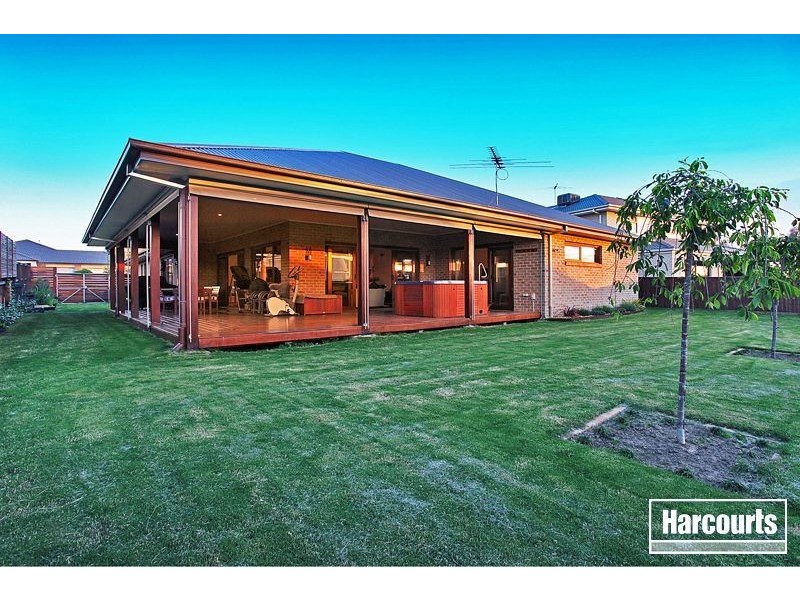 6 Casey Court, Pakenham VIC 3810