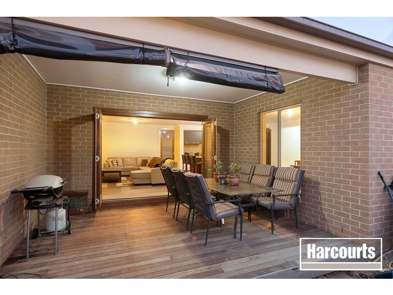 21 Downing Square, Pakenham VIC 3810