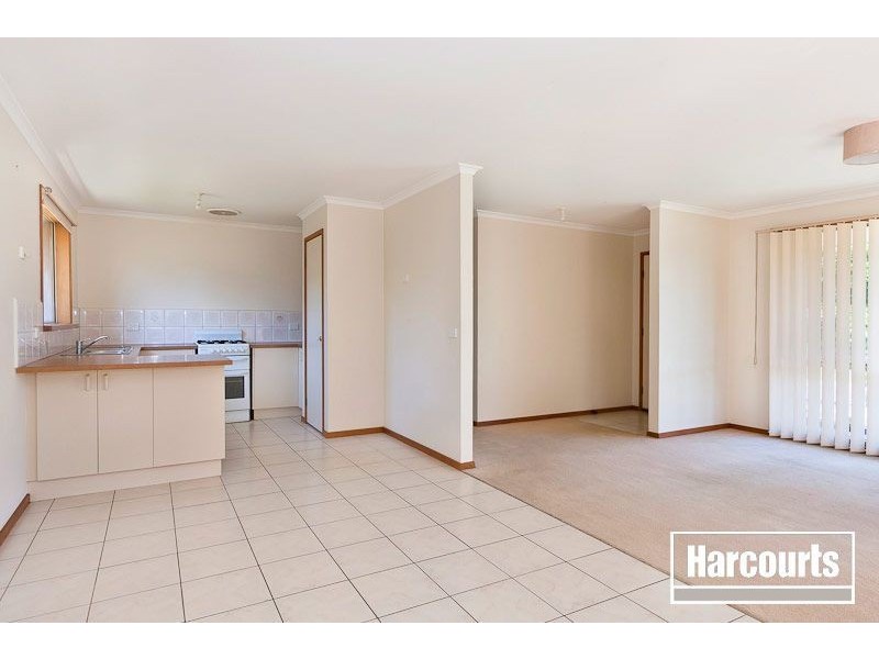 21 Pommel Street, Pakenham VIC 3810