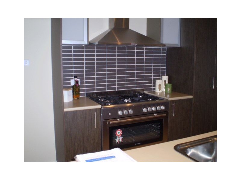 32 Wild Cherry Ave, Pakenham VIC 3810