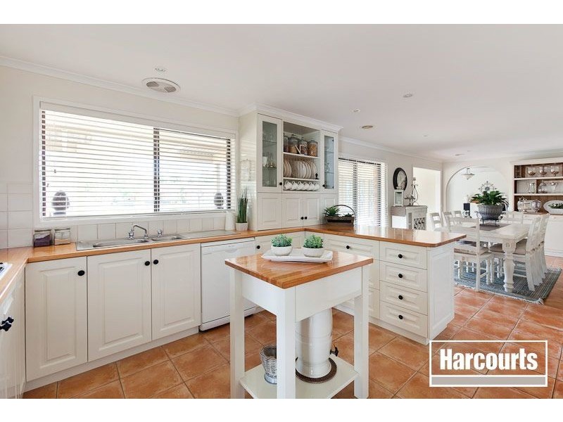 20 Mill Street, Pakenham VIC 3810