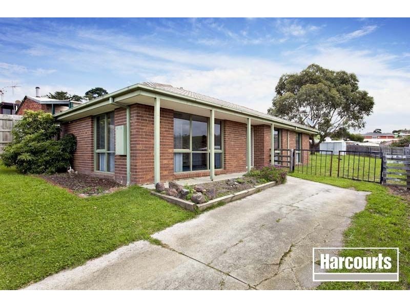 95 Ahern Road, Pakenham VIC 3810