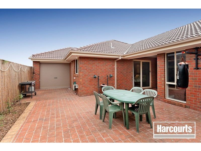 17 Storey Drive, Pakenham VIC 3810