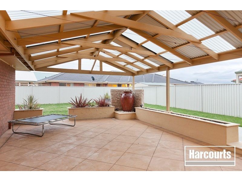 30 Hartland Circuit, Pakenham VIC 3810