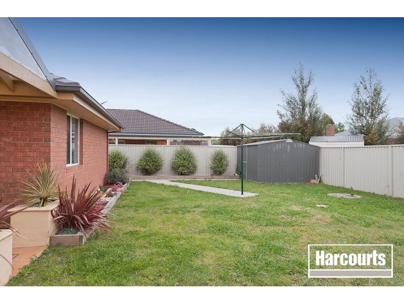 30 Hartland Circuit, Pakenham VIC 3810