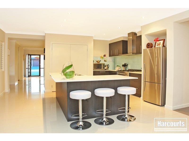 34 Botanic Drive, Pakenham VIC 3810