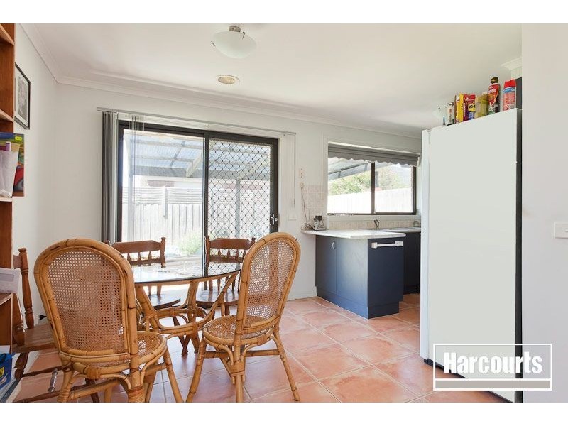 24 Freeman Drive, Pakenham VIC 3810