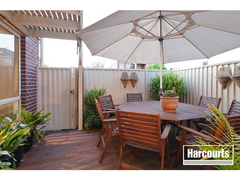 21 Flinders Chase, Pakenham VIC 3810