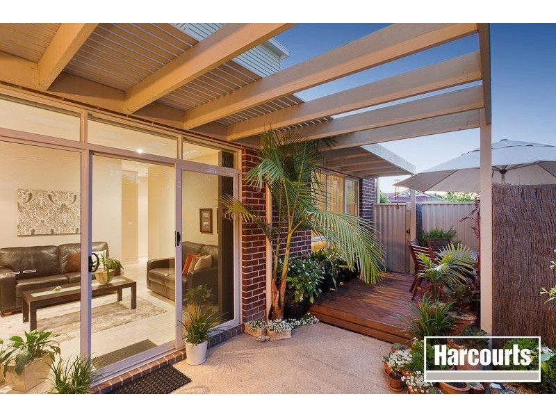 21 Flinders Chase, Pakenham VIC 3810
