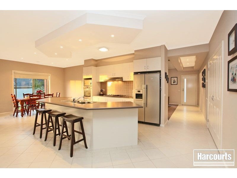 6 Murchison Link, Pakenham VIC 3810