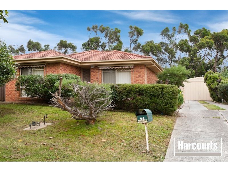 26 Pommel Street, Pakenham VIC 3810