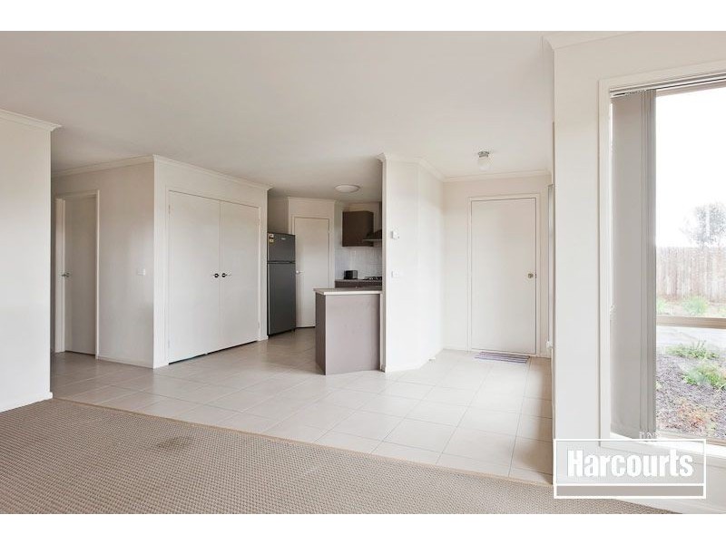 1/54-58 Pommel Street, Pakenham VIC 3810