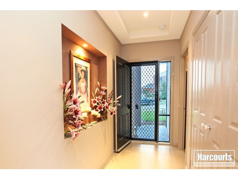 9 Eventide Rise, Pakenham VIC 3810