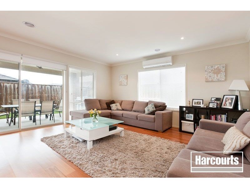 54 Irving Road, Pakenham VIC 3810