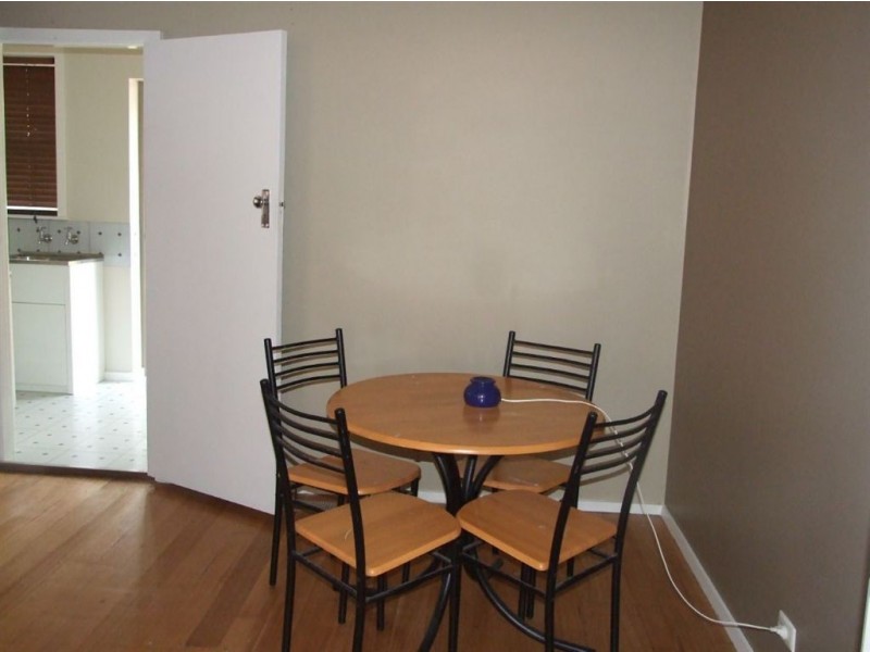 10 Deveney Street, Pakenham VIC 3810