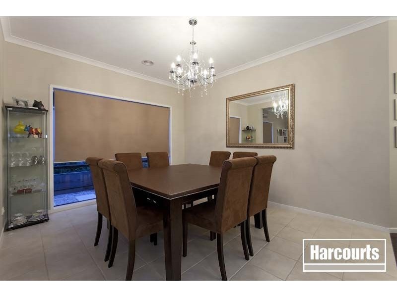 22 Ben Cairn Mews, Pakenham VIC 3810