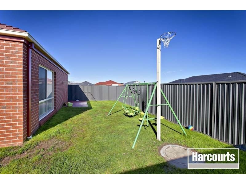 30 Darwin Way, Pakenham VIC 3810