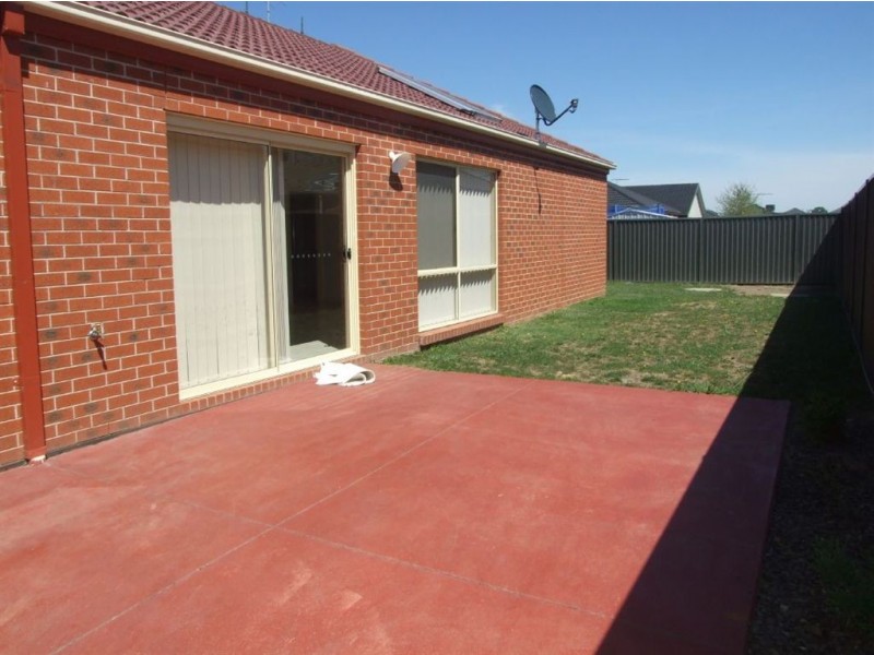 30 Darwin Way, Pakenham VIC 3810