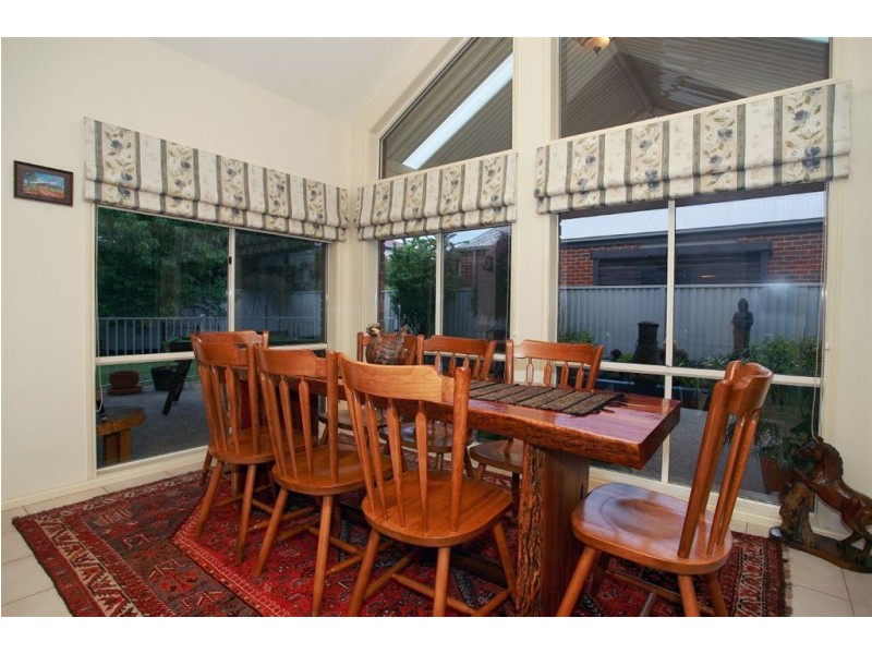 50 Flinders Chase, Pakenham VIC 3810