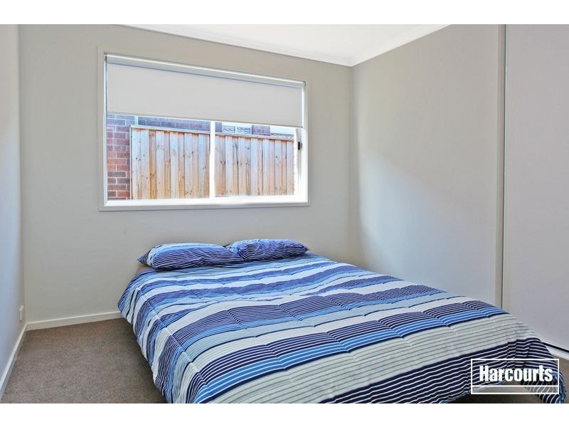 28 Kimberley Drive, Pakenham VIC 3810