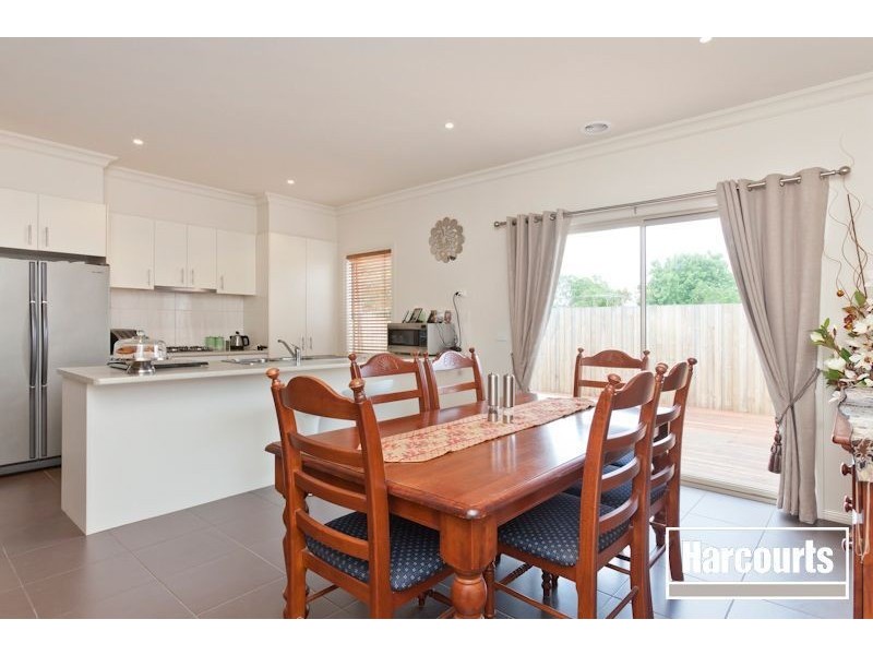 3/35 Princes Highway, Pakenham VIC 3810