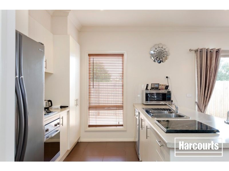 3/35 Princes Highway, Pakenham VIC 3810