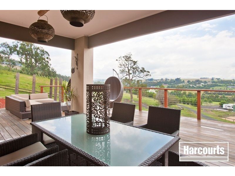 72 Bellbird Close, Pakenham VIC 3810